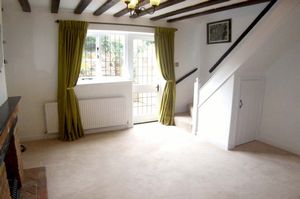 Living room- click for photo gallery